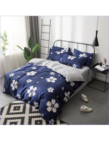 Housse de Couette Fleurie Bleue Réversible sur le site 